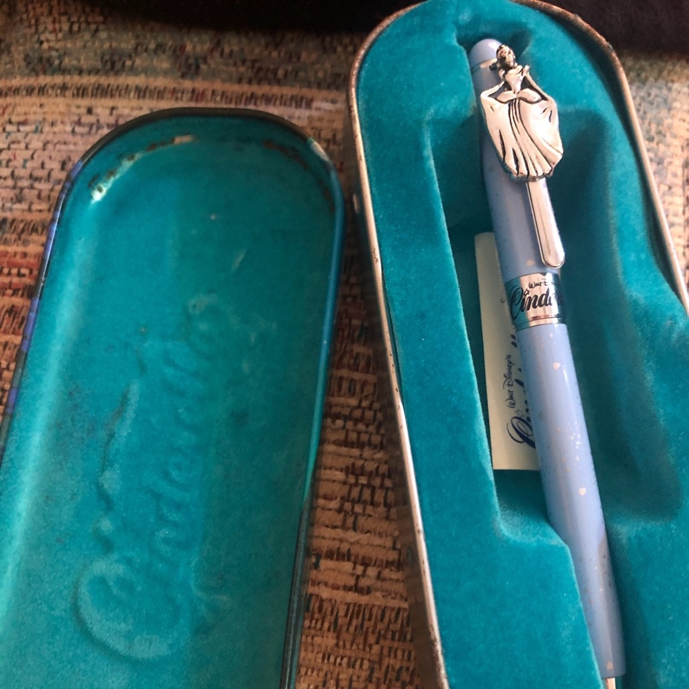 Vintage Disney Cinderella Ink Pen